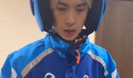 瓜哥吃瓜外卖小哥是谁啊,揭秘外卖小哥背后的神秘故事