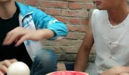 吃瓜大妈搞笑视频,欢乐视频引网友爆笑