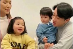 吃瓜爆料妈妈,揭秘明星妈妈的育儿经