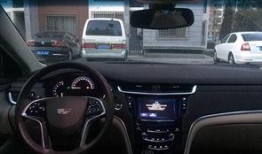 吃瓜凯迪拉克女车主,凯迪拉克女车主引发网络热议事件全解析