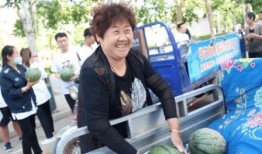 体育学院吃瓜,揭秘校园里的“吃瓜”盛事