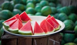 艺星吃瓜,揭秘娱乐圈背后的那些事儿