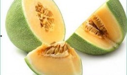 孩子吃哈密瓜会不会上火,孩子食用是否会上火？营养与火气平衡解析