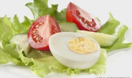 杏能和鸡瓜在一起吃吗,杏与鸡瓜的食用搭配探讨